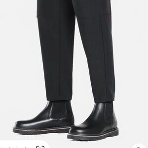 Birkenstock
Men'Highwood Pull On Chelsea Boots black Sz 41 US 8-8.5 women10-10.5